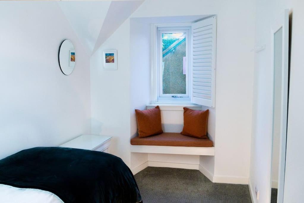 Central 2 Bedroom Luxury Home Close To River Ness Inverness Exteriér fotografie